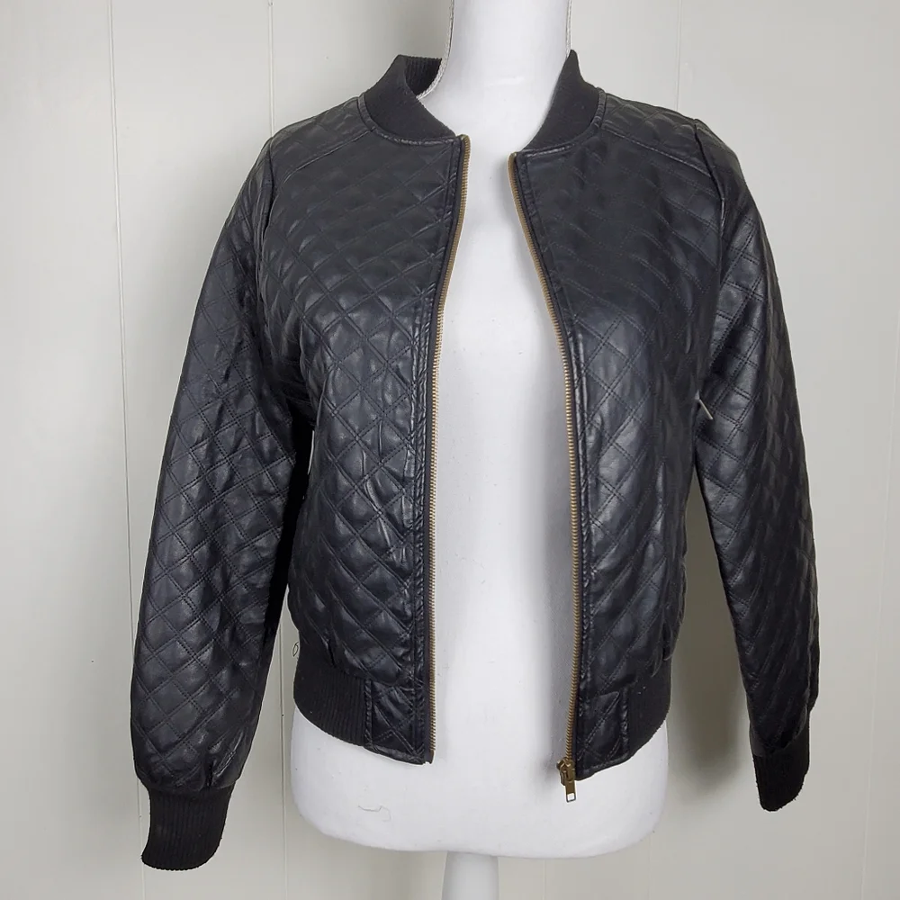 Ambiance black faux leather diamond stitch design size small coat